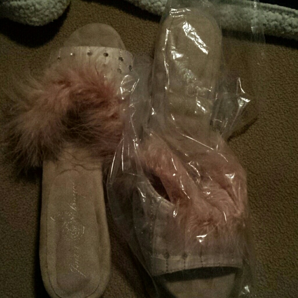 COPY - House shoes